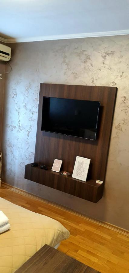 Apartman Studio Diamond Subotica Zewnętrze zdjęcie